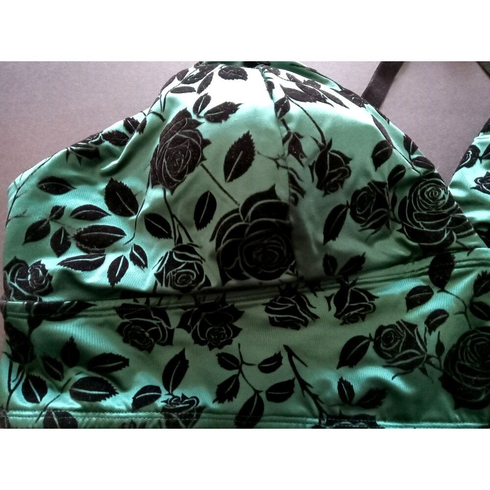 Torrid Lightly Lined Flocked Green & Black Shine Bralette Bra 4 or 26 Plus - Picture 3 of 14